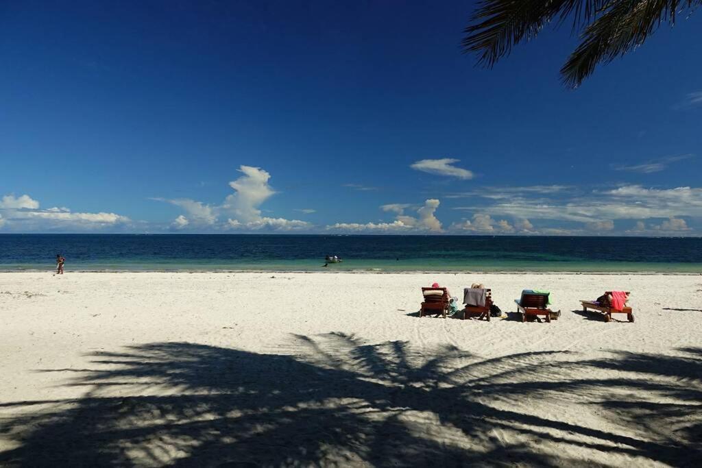 Ferienwohnung Cowrie Beach Haven Studio Mombasa Exterior foto